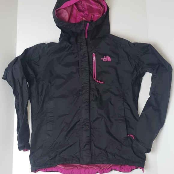The North Face Jackets & Blazers - 🔥🔥The North Face*see decription*🔥🔥